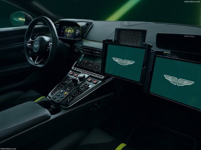 Aston Martin Vantage F1 Safety Car 2024 mouse pad