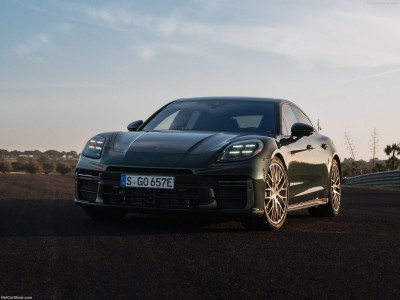 Porsche Panamera Turbo E-Hybrid 2024 canvas poster