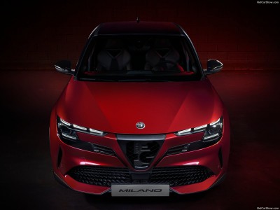 Alfa Romeo Milano 2025 Poster 1578405