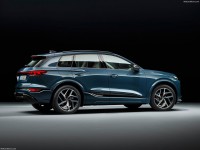 Audi Q6 e-tron quattro 2025 Poster 1578646