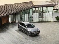 Audi SQ6 e-tron 2025 hoodie #1578904