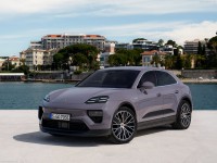 Porsche Macan 2025 Longsleeve T-shirt #1582446