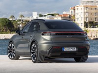 Porsche Macan 2025 Longsleeve T-shirt #1582456