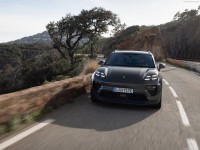 Porsche Macan 2025 Mouse Pad 1582471