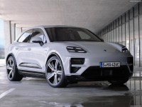 Porsche Macan Turbo 2025 Sweatshirt #1582544