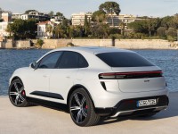 Porsche Macan Turbo 2025 Tank Top #1582566