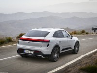 Porsche Macan Turbo 2025 Longsleeve T-shirt #1582583