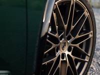 Porsche Macan Turbo 2025 Poster 1582647