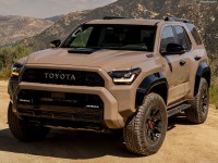 Toyota 4Runner 2025 Longsleeve T-shirt #1582845