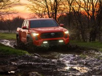 Toyota Tacoma i-FORCE MAX TRD Off-Road 2024 mug #1583565
