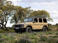 Mercedes-Benz G580 with EQ Technology 2025 hoodie #1585156