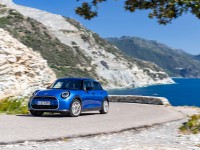 Mini Cooper S 5-door 2025 Mouse Pad 1590937