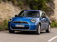 Mini Cooper S 5-door 2025 Longsleeve T-shirt #1590943