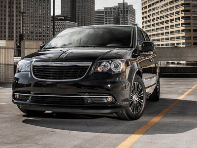 Chrysler Town and Country S 2013 Sweatshirt