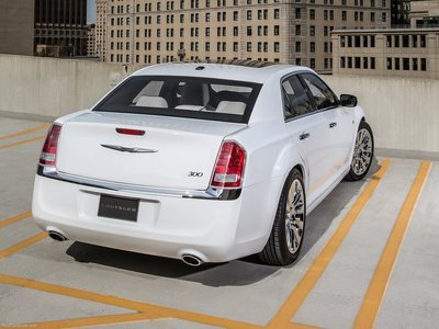 Chrysler 300 Motown Edition 2013 mouse pad