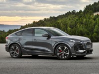 Audi Q6 Sportback e-tron 2025 Longsleeve T-shirt #1593287