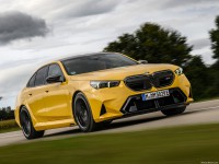 BMW M5 Speed Yellow 2025 Longsleeve T-shirt #1595743