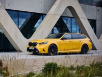 BMW M5 Touring Speed Yellow 2025 Longsleeve T-shirt #1595949