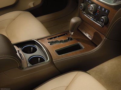 Chrysler 300 Luxury Series 2012 tote bag
