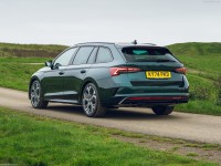 Skoda Octavia vRS Estate [UK] 2025 hoodie #1598423