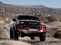 Toyota Hilux GR Sport II 2024 mug #1608409