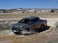Toyota Hilux Hybrid 48V (2025) Poster 1608528