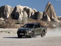 Toyota Hilux Hybrid 48V (2025) Poster 1608533