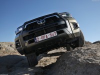 Toyota Hilux Hybrid 48V (2025) Poster 1608536