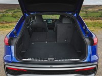 Audi Q5 Sportback [UK] 2025 Mouse Pad 1609192