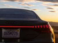 Audi RS e-tron GT performance [US] 2025 Mouse Pad 1609279