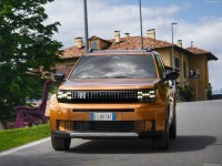 Fiat Grande Panda Hybrid 2025 Longsleeve T-shirt #1609873