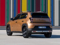 Fiat Grande Panda Hybrid 2025 Poster 1609977