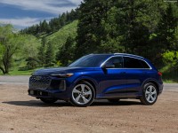 Audi Q5 [US] 2025 tote bag #1611462