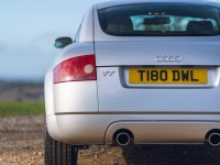 Audi TT Coupe [UK] 1999 tote bag #1611745