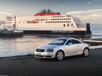 Audi TT Coupe [UK] 1999 Mouse Pad 1611826