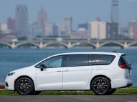 Chrysler Pacifica 100th Anniversary Edition 2026 Poster 1612387