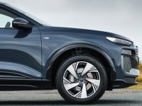 Audi Q6 Sportback e-tron [UK] 2025 Sweatshirt #1615182