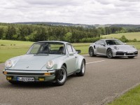 Porsche 911 Turbo 3.0 Coupe 1975 Mouse Pad 1616525