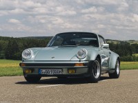 Porsche 911 Turbo 3.0 Coupe 1975 Longsleeve T-shirt #1616532