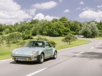 Porsche 911 Turbo 3.0 Coupe 1975 Tank Top #1616550