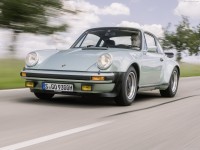 Porsche 911 Turbo 3.0 Coupe 1975 Longsleeve T-shirt #1616555