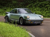 Porsche 911 Turbo 3.0 Coupe 1975 Mouse Pad 1616571