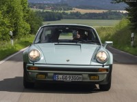 Porsche 911 Turbo 3.0 Coupe 1975 Longsleeve T-shirt #1616584