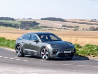 Porsche Macan [UK] 2025 Longsleeve T-shirt #1616759