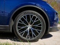 Porsche Macan [UK] 2025 Poster 1616821