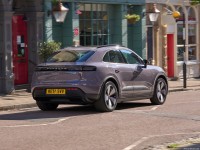 Porsche Macan [UK] 2025 Longsleeve T-shirt #1616846