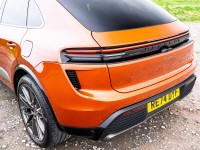 Porsche Macan Turbo [UK] 2025 mug #1616889