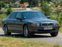 BMW 750iL 1999 Poster 1617597