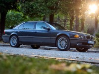 BMW 750iL 1999 Mouse Pad 1617641