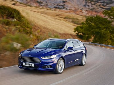 Ford Mondeo Wagon 2015 canvas poster
